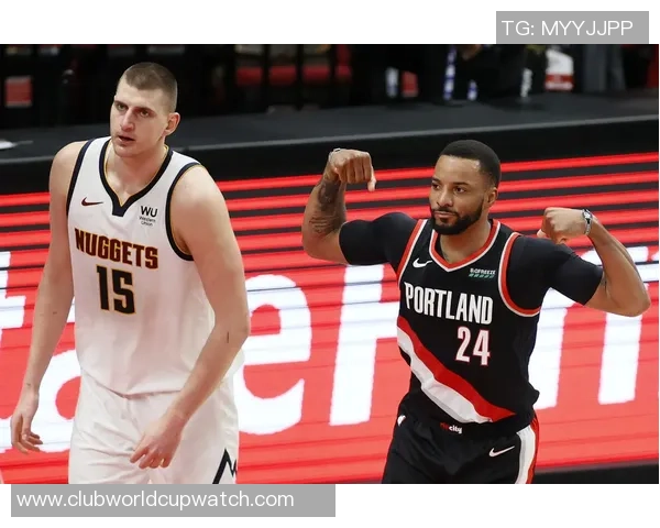 文班亚马首场比赛表现抢眼五次盖帽加上隔扣字母哥引发热烈讨论